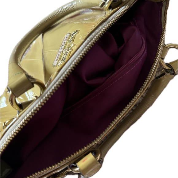 Vintage COACH Patent Leather Satchel | Handbag | Golden Mustard Yellow 🔥🔥 - Picture 2 of 16